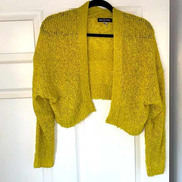 URBAN OUTFITTERS-crop sweater - Picture 3 of 3